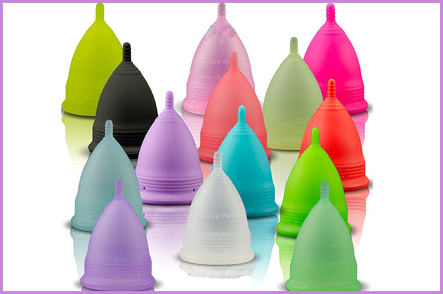 Muchos colores de Copas Menstruales para elegir